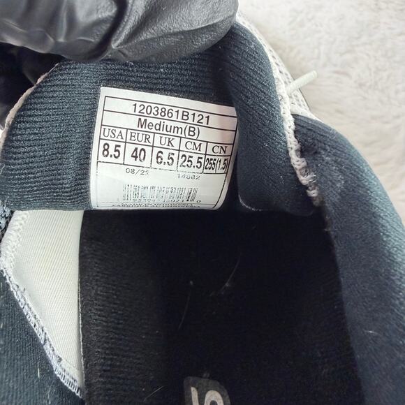 Brooks Revel 6 Women’s Size 8.5 White/Black Running Shoes 1203611B121 - Picture 9 of 10